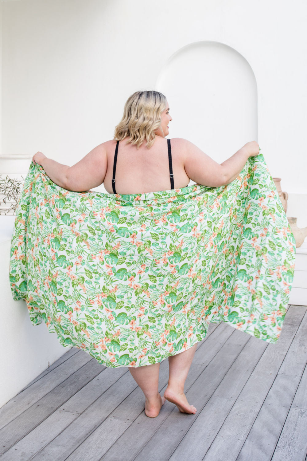    extra-large-sarong-tropical-floral-green-peach