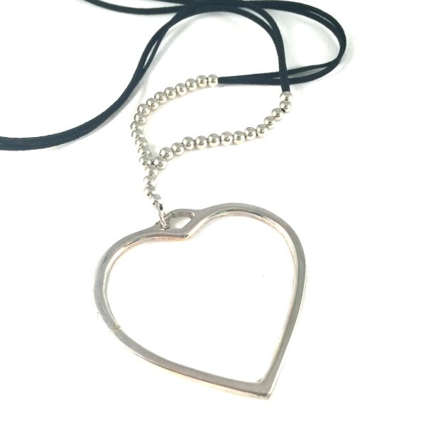 long-necklace-heart-pendant