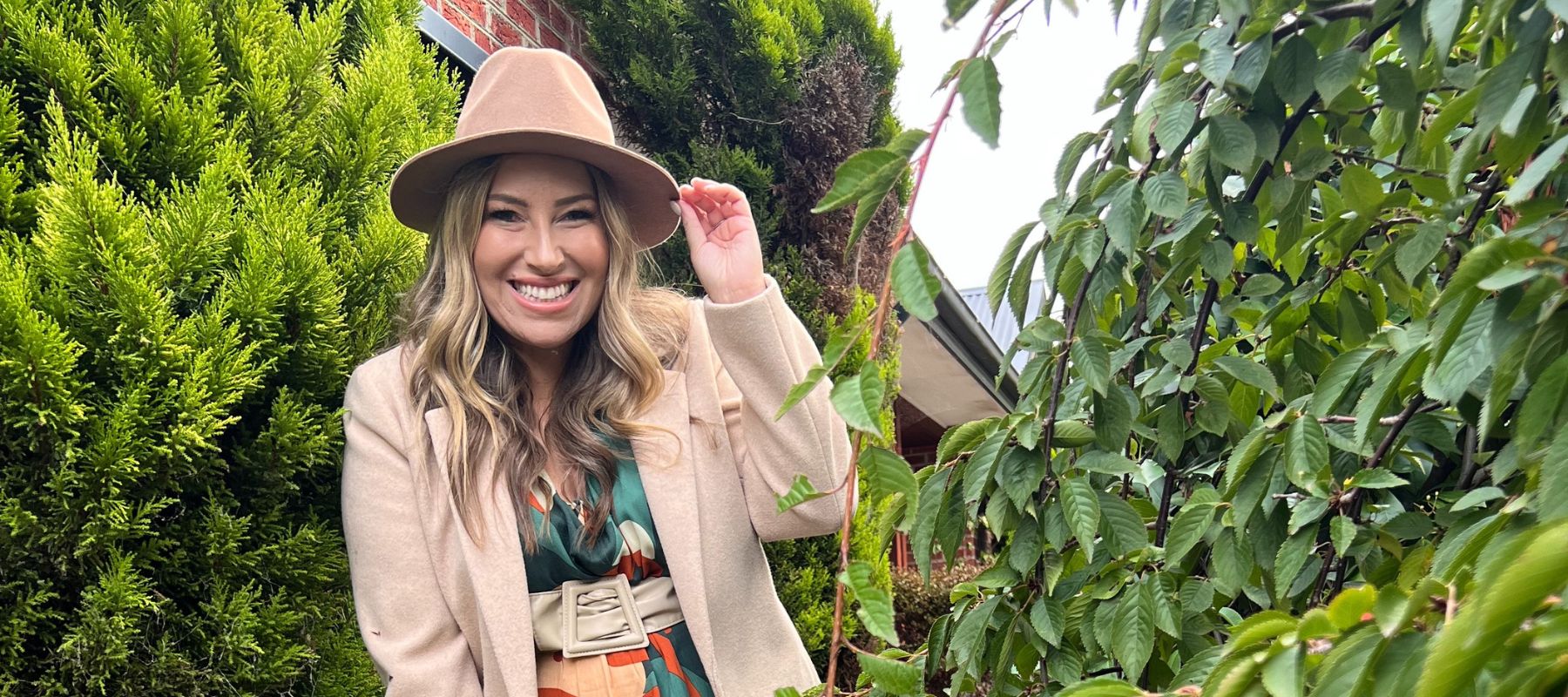 How to wear a summer kaftan throughout a Melbourne winter Holley Day