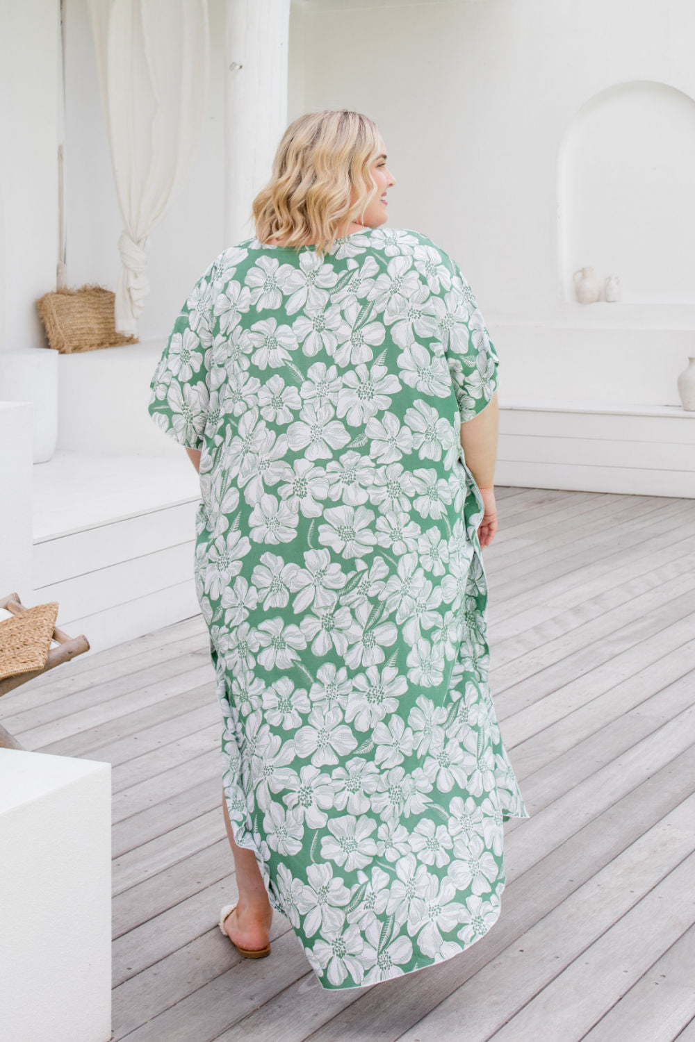     plus-size-maix-kaftan-green-white-floral-design-summer-resort-wear