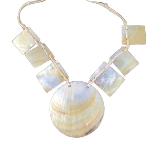 seashell-pendant-necklace