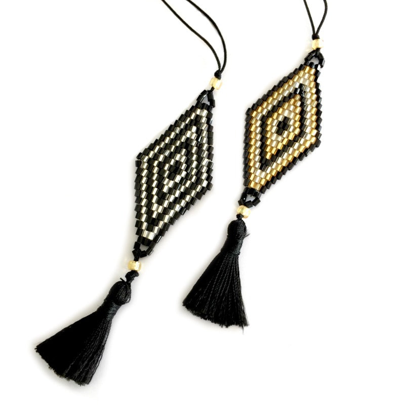 Seed-bead-pendant-necklace-black-tassel