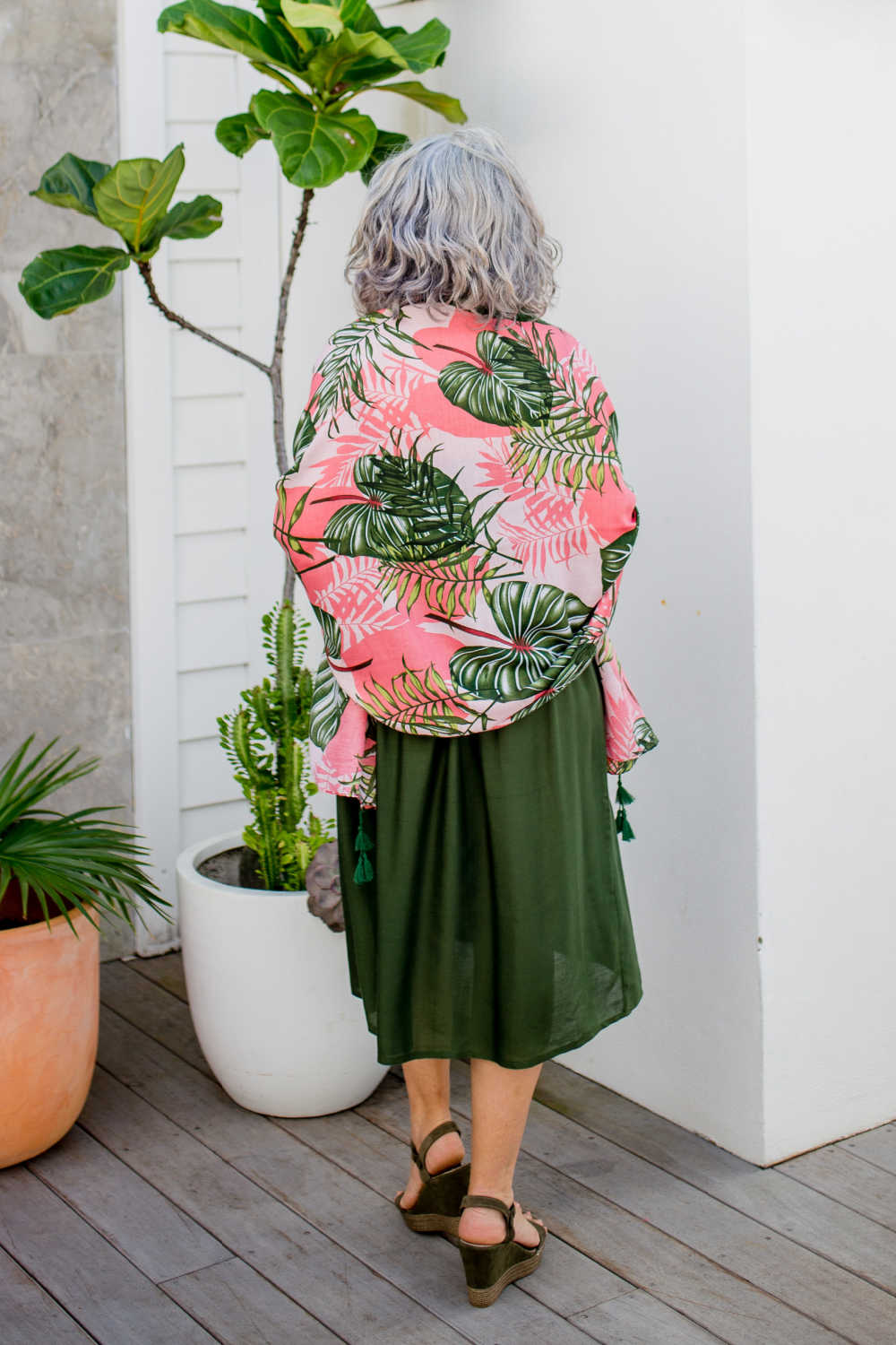 large-ladies-scarf-pink-green-palm-leaf-design