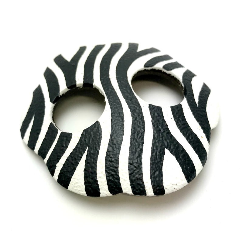 Sarong-buckle-flower-zebra-print